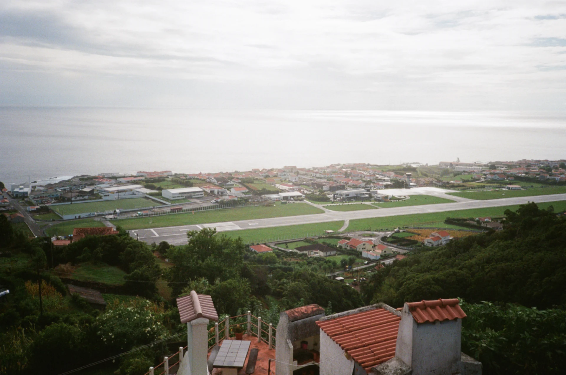 view of the flores airport runway